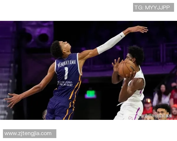 足球明星文班亚马的崛起与未来展望：从青涩少年到世界瞩目的超级球星